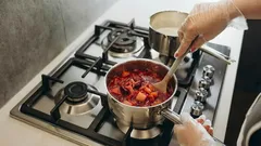 Kun je koken met kraanwater? Onthoud dit eens en voor altijd.